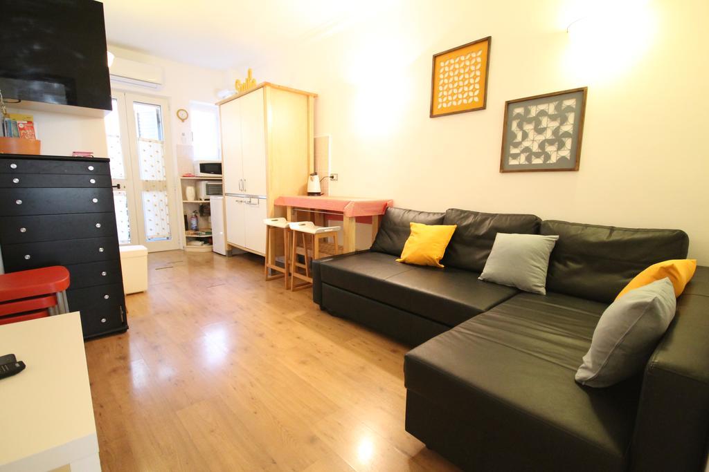 Sant'Agostino Apartment Navigli มิลาน ภายนอก รูปภาพ