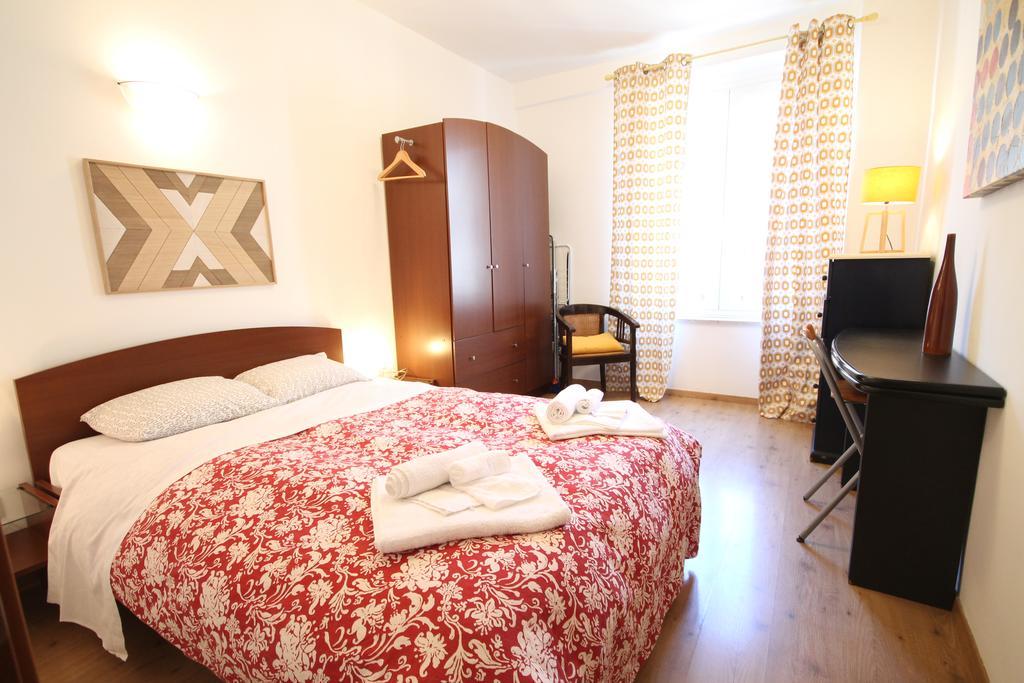 Sant'Agostino Apartment Navigli มิลาน ภายนอก รูปภาพ