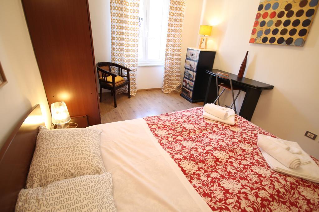 Sant'Agostino Apartment Navigli มิลาน ภายนอก รูปภาพ